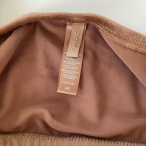 Skims Velour Bandeau Top - Sienna - 4x - Picture 2 of 6